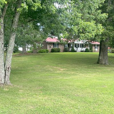 42 Old Highway 43, Summertown, TN 38483