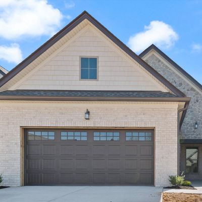 42 W Foxrun, Springfield, TN 37172