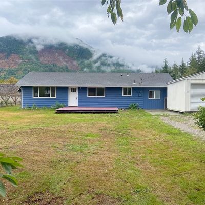 420 Commercial Ave, Darrington, WA 98241