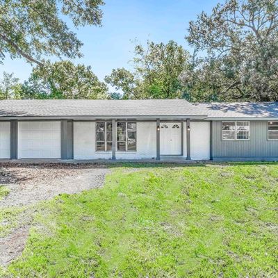 420 Druilhet St, Jeanerette, LA 70544