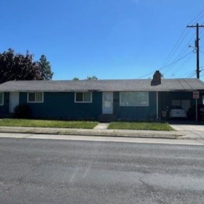 4218 N Addison St, Spokane, WA 99207