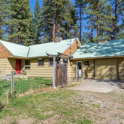 424 A W Chewuch Rd, Winthrop, WA 98862