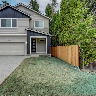 429 Logan Rd, Lynnwood, WA 98036