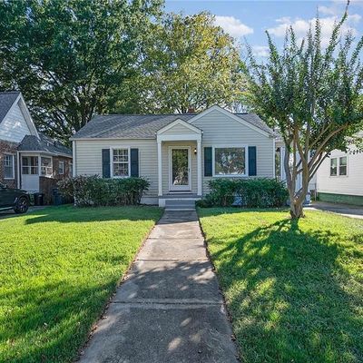 4323 Harvard Ave, Greensboro, NC 27407