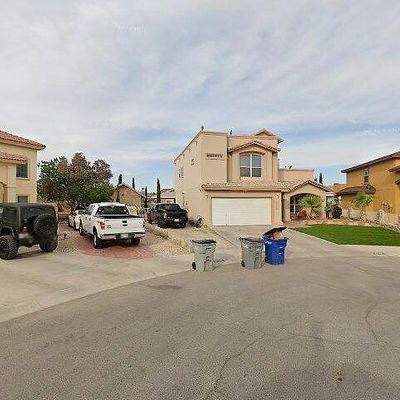 3745 Tierra Sophia Dr, El Paso, TX 79938