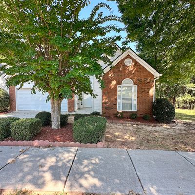 38 Harpers Farm Dr, Newnan, GA 30263