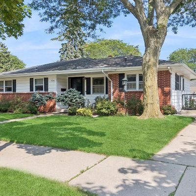 3826 Osborne Blvd, Racine, WI 53405