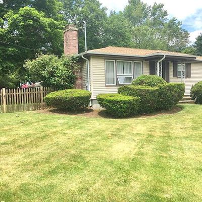 4 Elmwood Dr, Cumberland, RI 02864