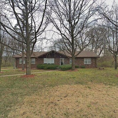 4 Singing Pines Dr, Florissant, MO 63033