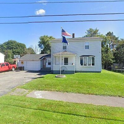 47 Birch St, East Millinocket, ME 04430