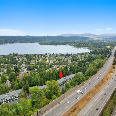 4727 W Lake Sammamish Parkway Se, Issaquah, WA 98027