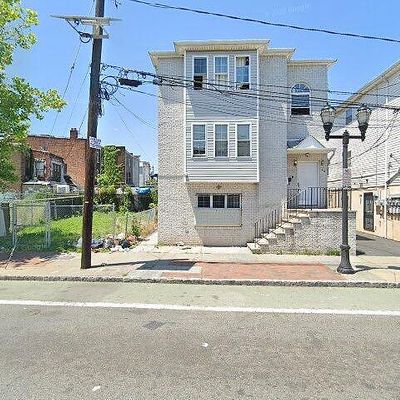 48 1 St St, Newark, NJ 07107