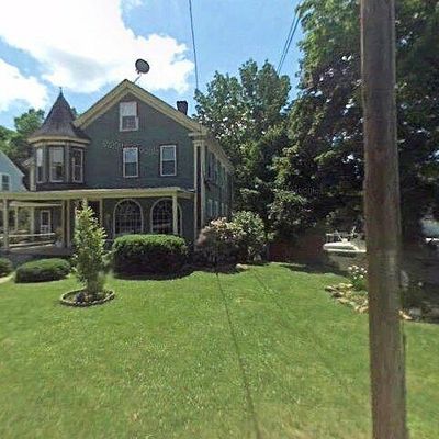 48 James St, Barre, MA 01005