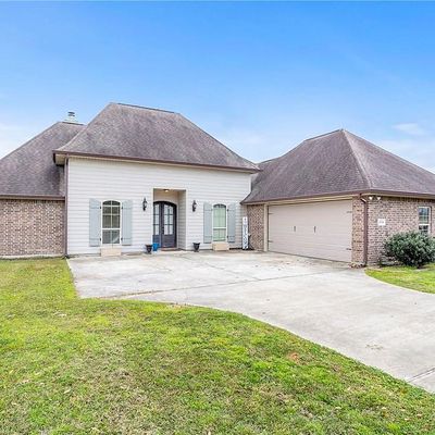 4824 Wes Berry Rd, Dequincy, LA 70633