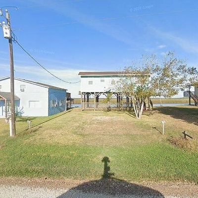 4836 County Rd 328, La Salle, TX 77969