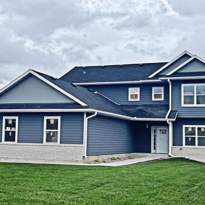 4849 S 34th Street, Greenfield, WI 53221