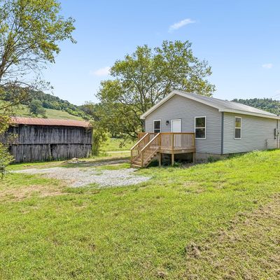 5 Honeysuckle Ln, Carthage, TN 37030