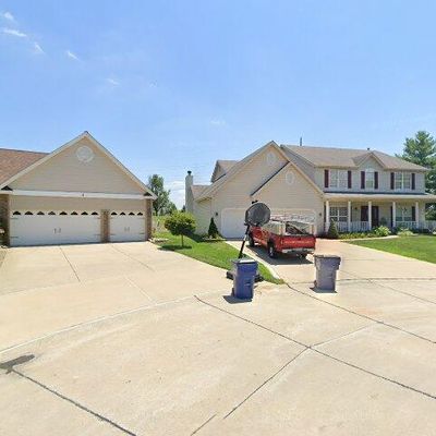 5 Mackintosh Ct, O Fallon, MO 63368