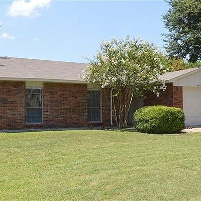 5005 Griffin Dr, The Colony, TX 75056