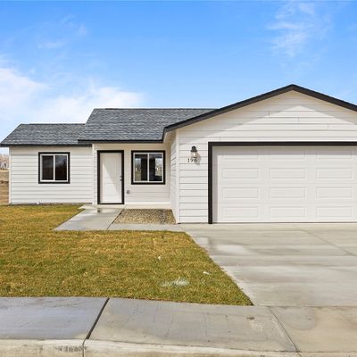 501 Ellice Avenue, Mattawa, WA 99349