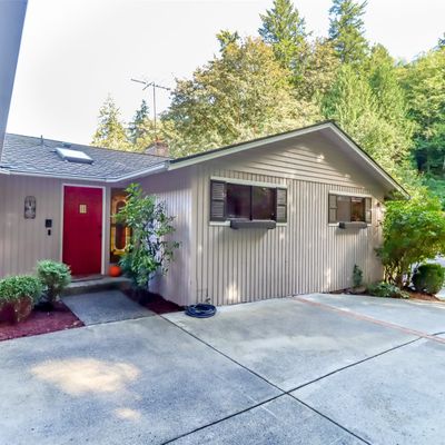 5019 157 Th Ave Se, Bellevue, WA 98006