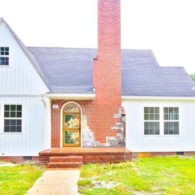 502 Sandy Point Rd, New Bern, NC 28560