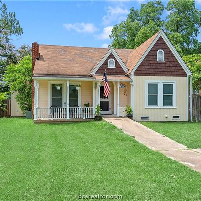 505 E Texas St, Calvert, TX 77837