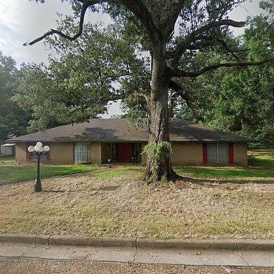 508 Cynthia Dr, Longview, TX 75605