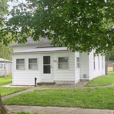 510 S 3 Rd St, Fisher, IL 61843