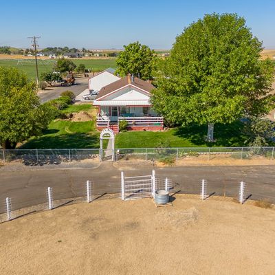 5130 Ne Rd F, Moses Lake, WA 98837