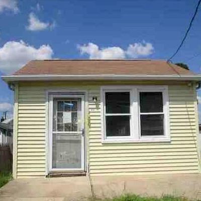 438 Brookside Ave, South Amboy, NJ 08879