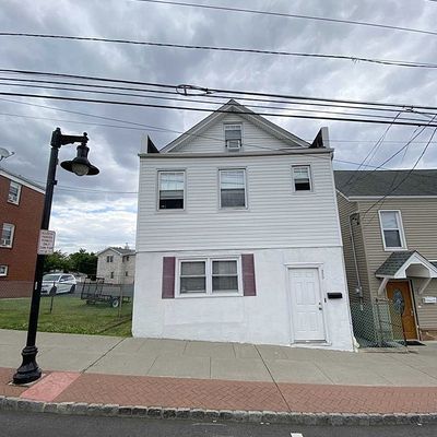 439 Hackensack St, Carlstadt, NJ 07072