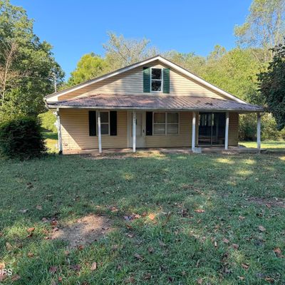 440 Liberty Rd, Wartburg, TN 37887