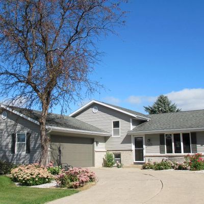 4403 South Wyck Drive, Janesville, WI 53546