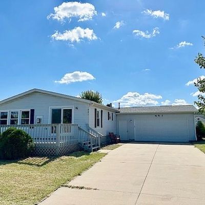 441 Red Spruce Ave, Baraboo, WI 53913