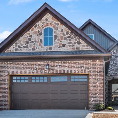 442 W Foxrun, Springfield, TN 37172