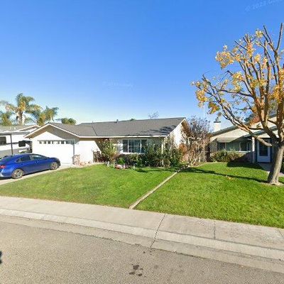 444 Almond Ct, Ripon, CA 95366