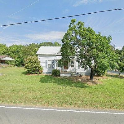 444 Denton Rd, Denton, NC 27239