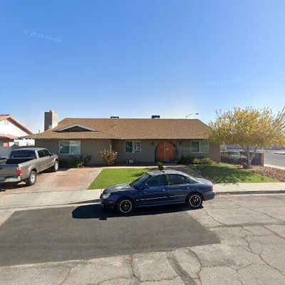 4482 Paseo El Rio Dr, Las Vegas, NV 89121