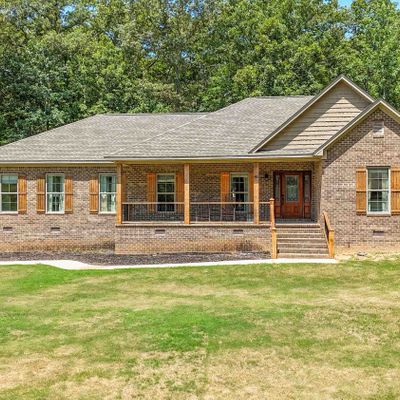 45 Hawthorne Ln, Savannah, TN 38372