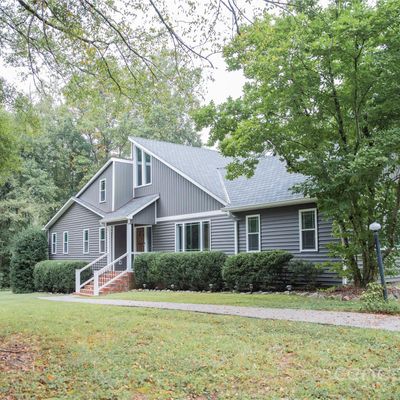 4546 Cooper Rd, Winston Salem, NC 27127