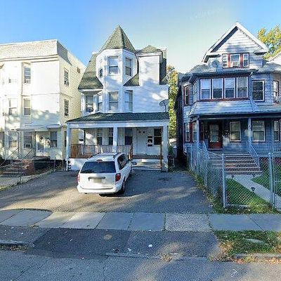 46 New St, East Orange, NJ 07017