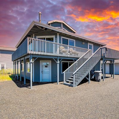 464 Sand Dune Ave Sw, Ocean Shores, WA 98569