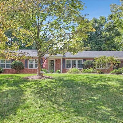 4682 Greendale Way, Winston Salem, NC 27103