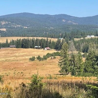 5590 E Half Round Bay Rd, Harrison, ID 83833