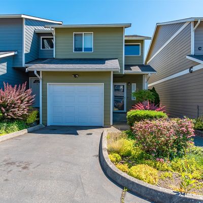 563 Ne Kettle Street, Oak Harbor, WA 98277