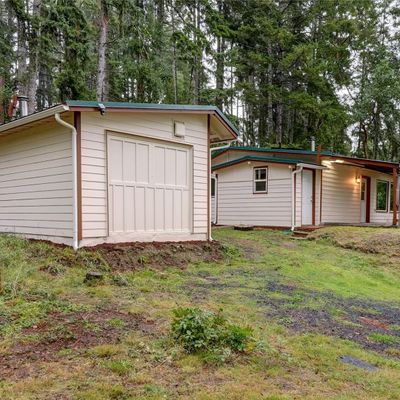 564 Ne Gladwin Rd, Belfair, WA 98528