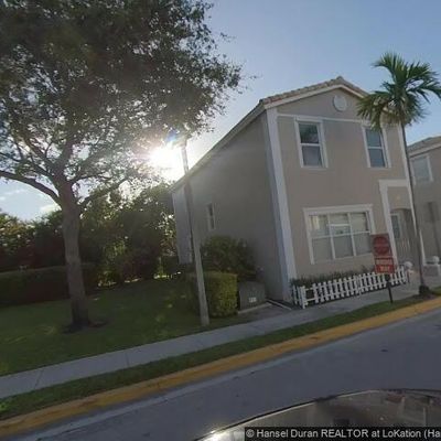 5652 Nw 106 Th Ave, Coral Springs, FL 33076