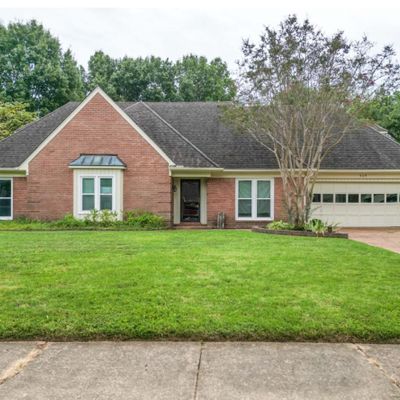 569 Autumn Run Ln, Collierville, TN 38017