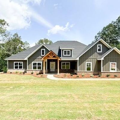 579 Lee Road 314, Smiths Station, AL 36877